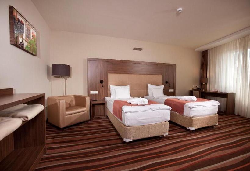 酒店 Makar Sport & Wellness