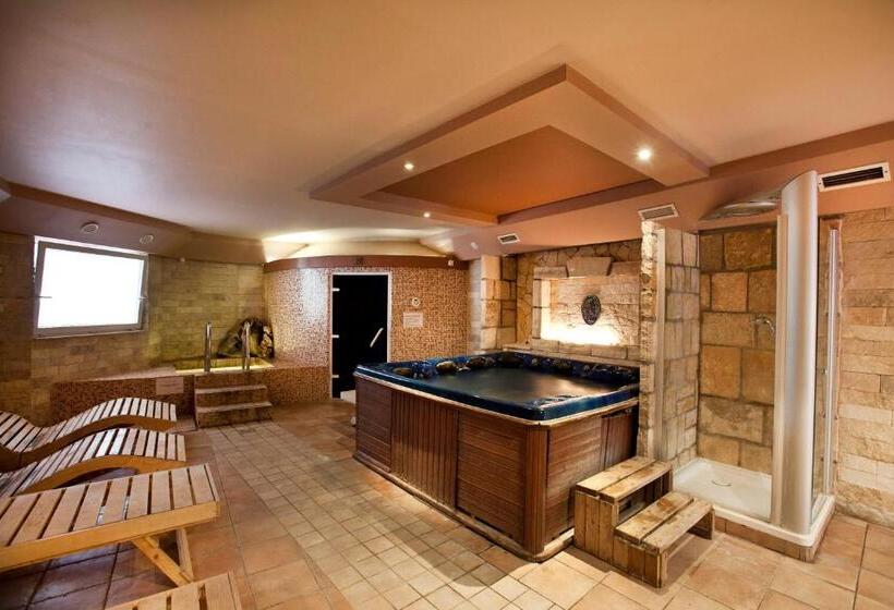 酒店 Makar Sport & Wellness