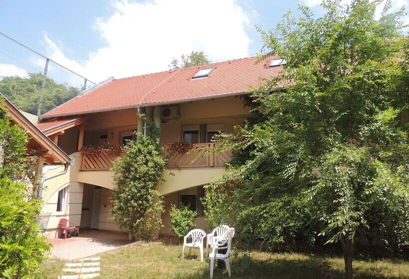 酒店 Makar Sport & Wellness