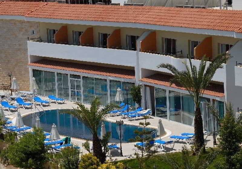 בית מלון כפרי M. Moniatis