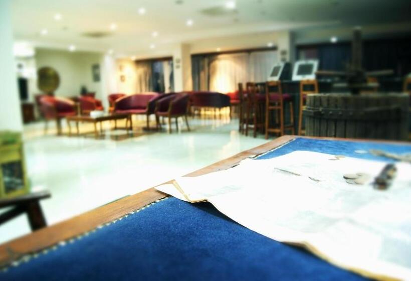 בית מלון כפרי M. Moniatis