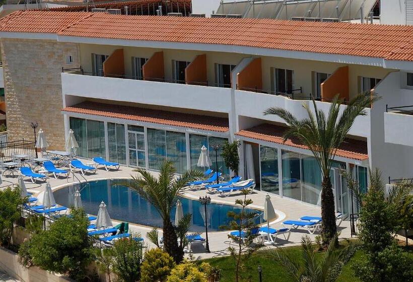 בית מלון כפרי M. Moniatis