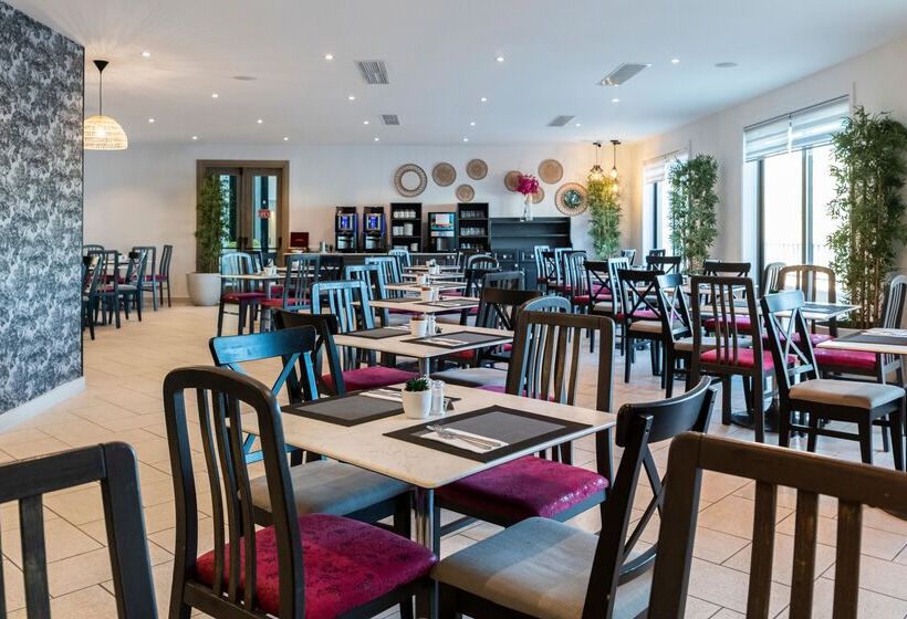 Plaza Regency Hotels