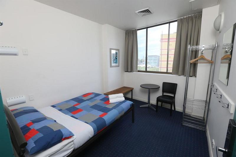 هتل Yha Sydney Central