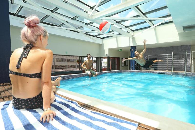 هتل Yha Sydney Central