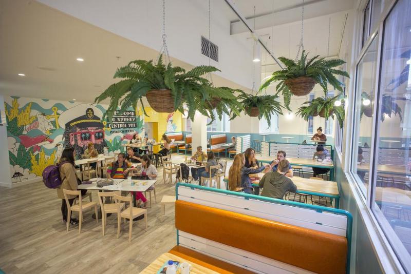 هتل Yha Sydney Central