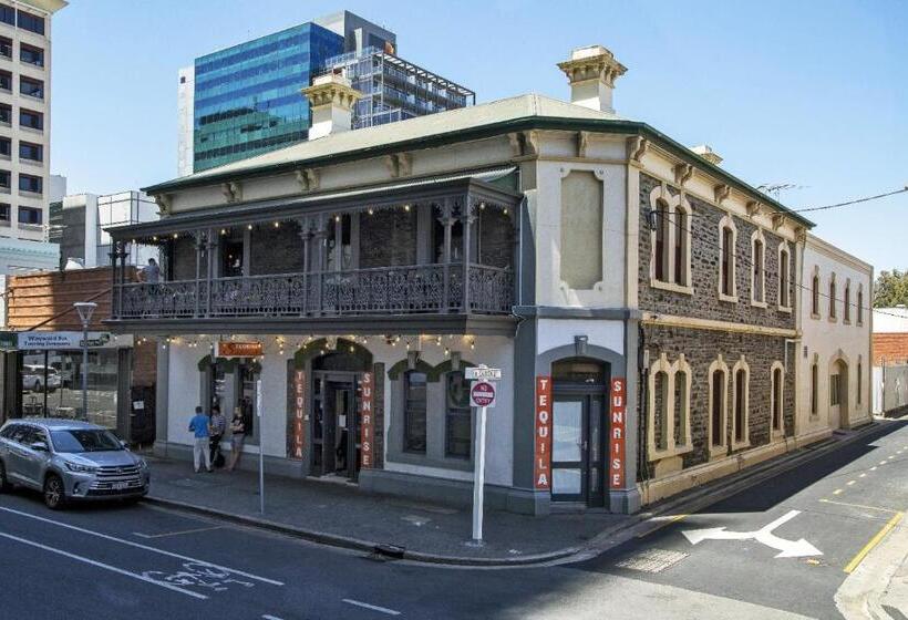 فندق Tequila Sunrise Hostel Adelaide