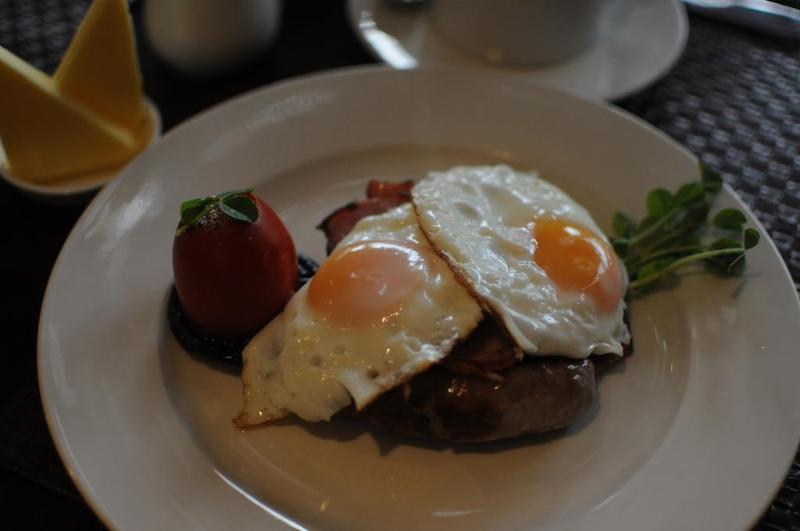 Отель The Beach House At Bayside