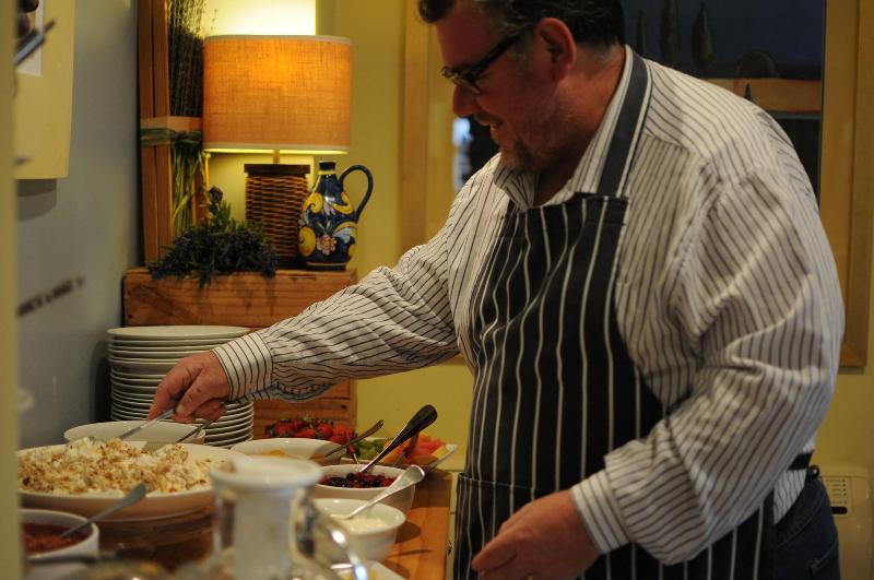 Отель The Beach House At Bayside