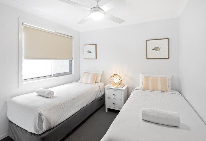 هتل The Observatory Self Contained Apartments