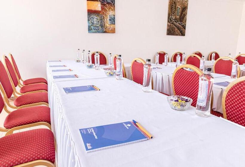 Szálloda The Stand Leisure