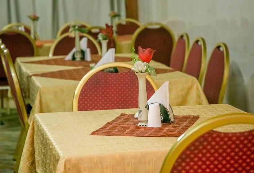 Szálloda The Stand Leisure