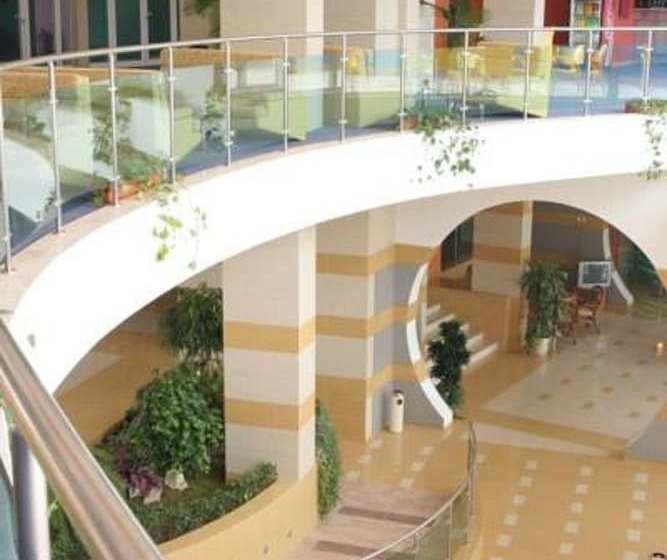 هتل Trakia Plaza