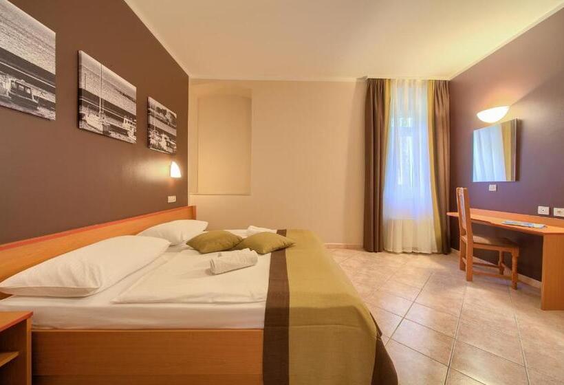 Villa Tamaris   Hotel Resort Dražica