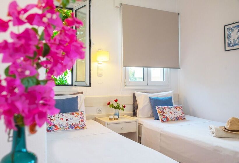 Melissa Apartments, Studios & Suites