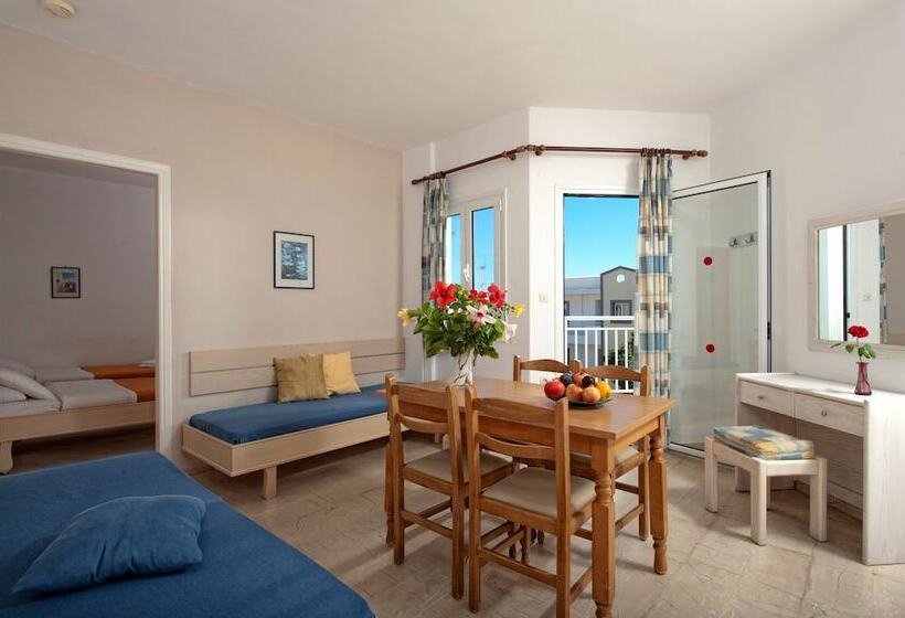 Melissa Apartments, Studios & Suites