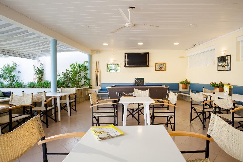 Melissa Apartments, Studios & Suites