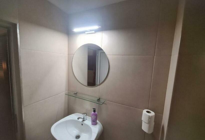 ペンション Guesthouse Magic