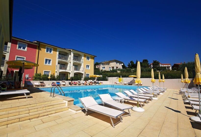 Family Resort Del Mar