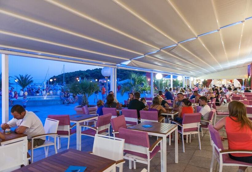 Family Resort Del Mar