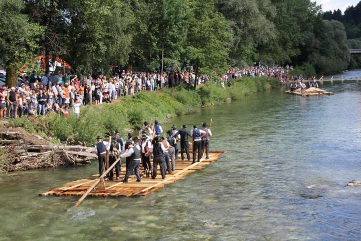 Rooms Pevc & Hostel Ljubno Ob Savinji