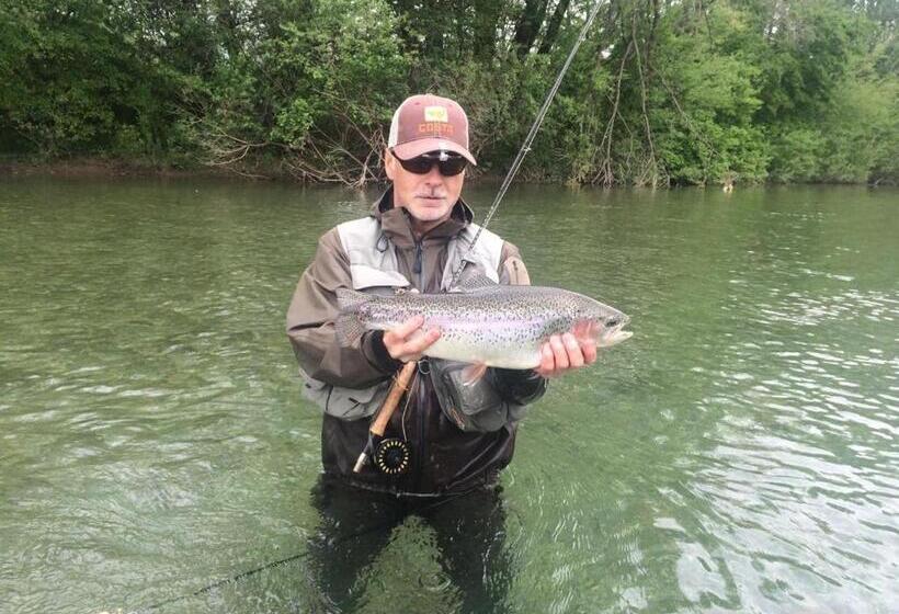 Rooms Pevc & Hostel Ljubno Ob Savinji