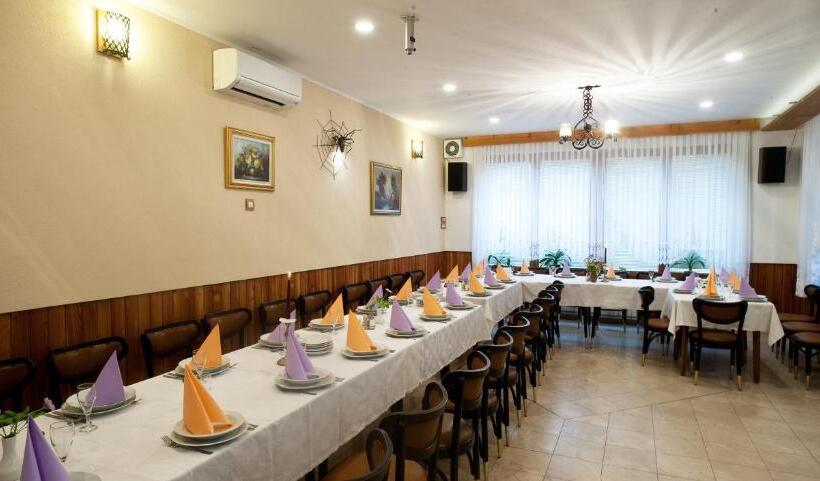 Rooms Pevc & Hostel Ljubno Ob Savinji