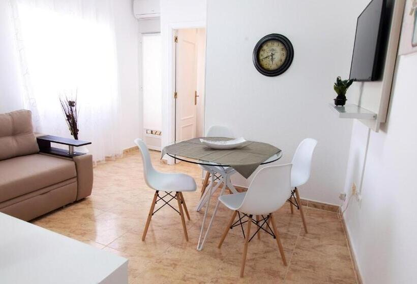 Holiday Suite Caballero de Rodas 92