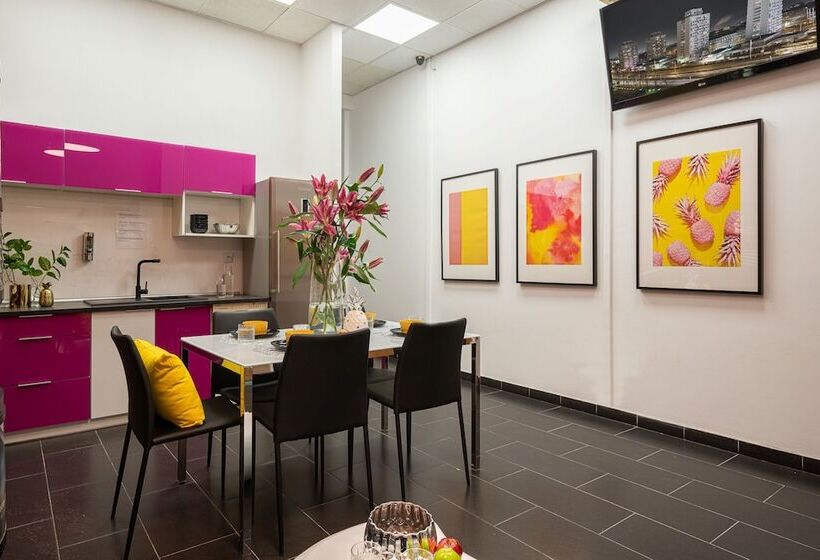 Absynt Hostel Wrocław