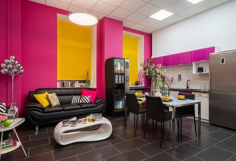 Absynt Hostel Wrocław