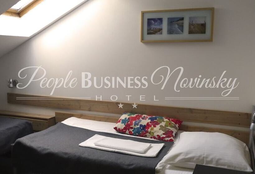 هاستل People Business Novinsky