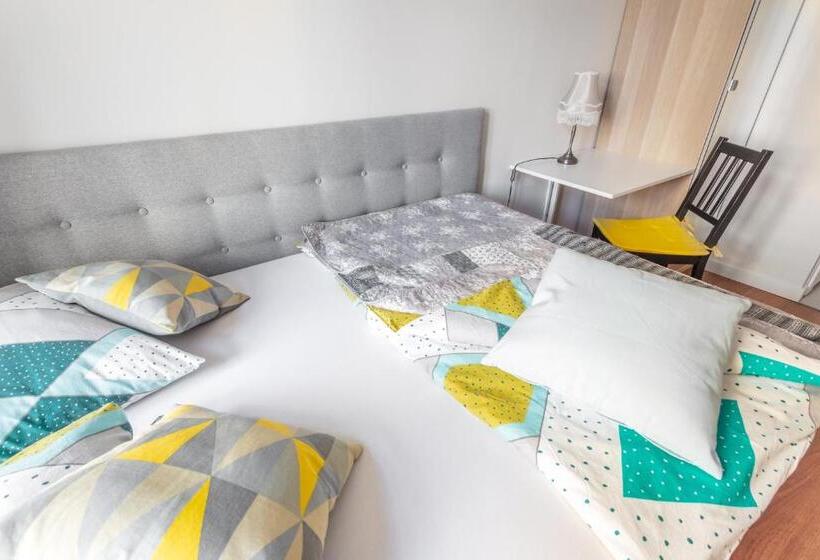 Babel Hostel, Dworzec Pkp, Rynek