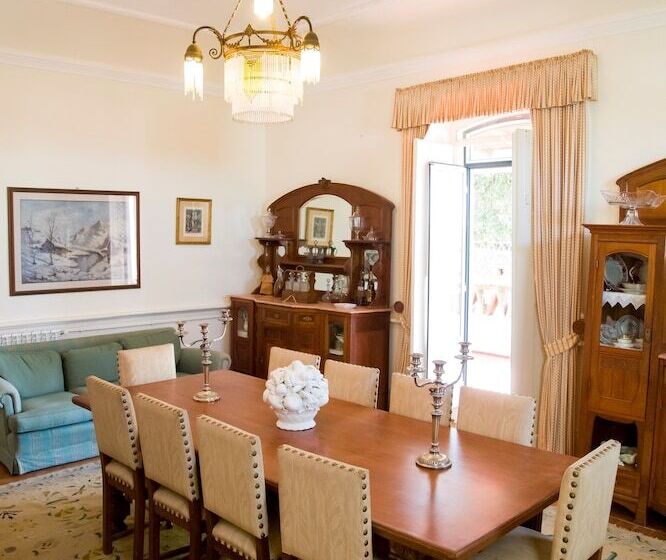 Casa Santos Murteira