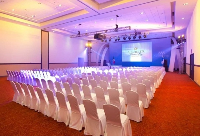 Dreams Vallarta Bay Resorts & Spa   All Inclusive