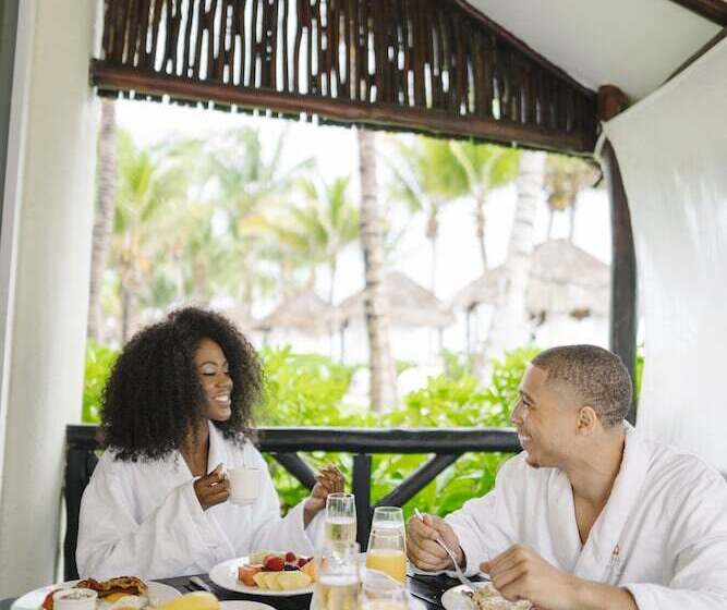 渡假胜地 El Dorado Casitas Royale Catamarán, Cenote & More Inclusive