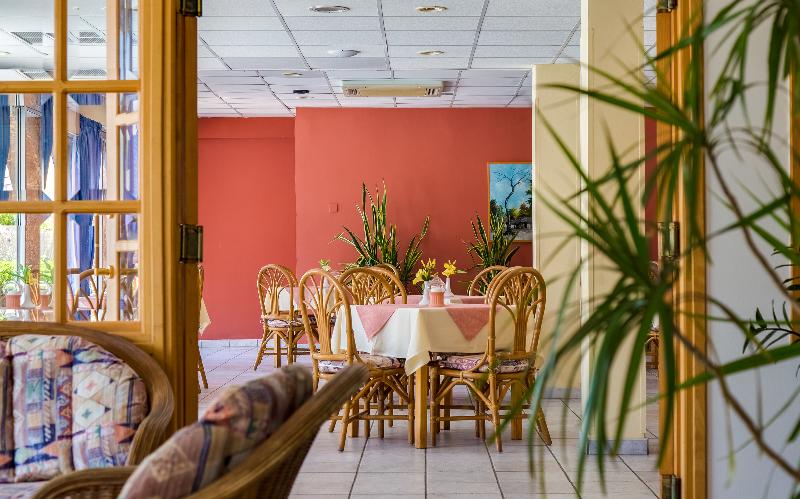 Green Bungalows Hotel Apartments