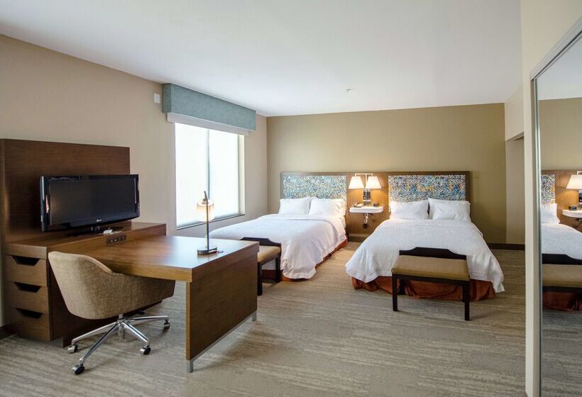 Hampton Inn & Suites Port Arthur