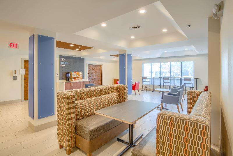 Holiday Inn Express Hotel & Suites Gulf Shores, An Ihg