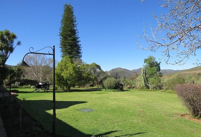 هتل Altes Landhaus Country Lodge