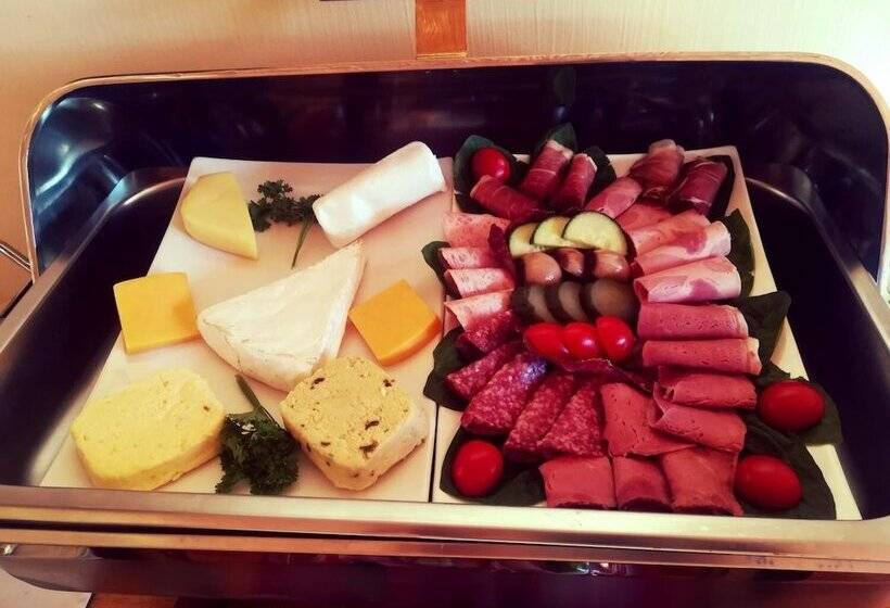 هتل Altes Landhaus Country Lodge