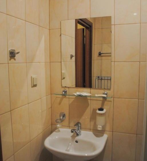 בית מלון כפרי Atmosphera Petrogradskiy