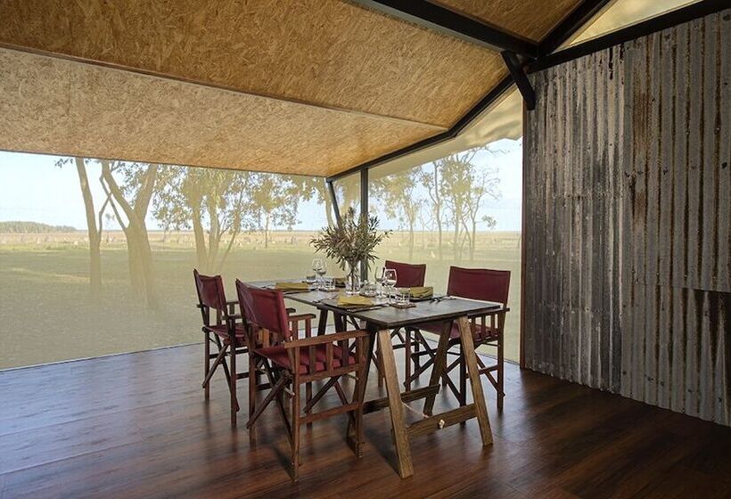 هتل Bamurru Plains