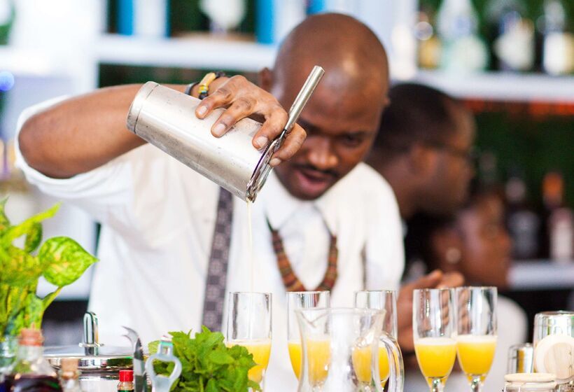 هتل Best Western Premier Accra Airport