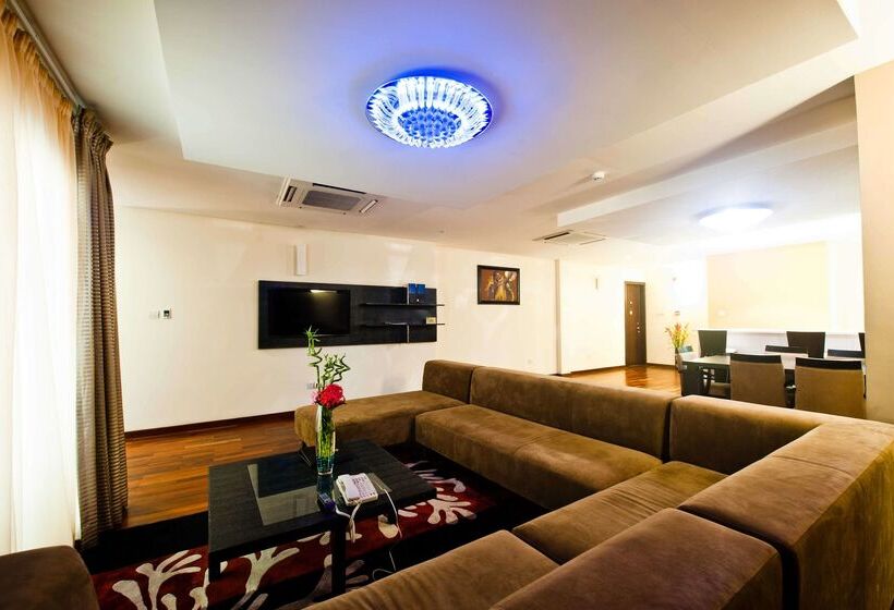 هتل Best Western Premier Accra Airport