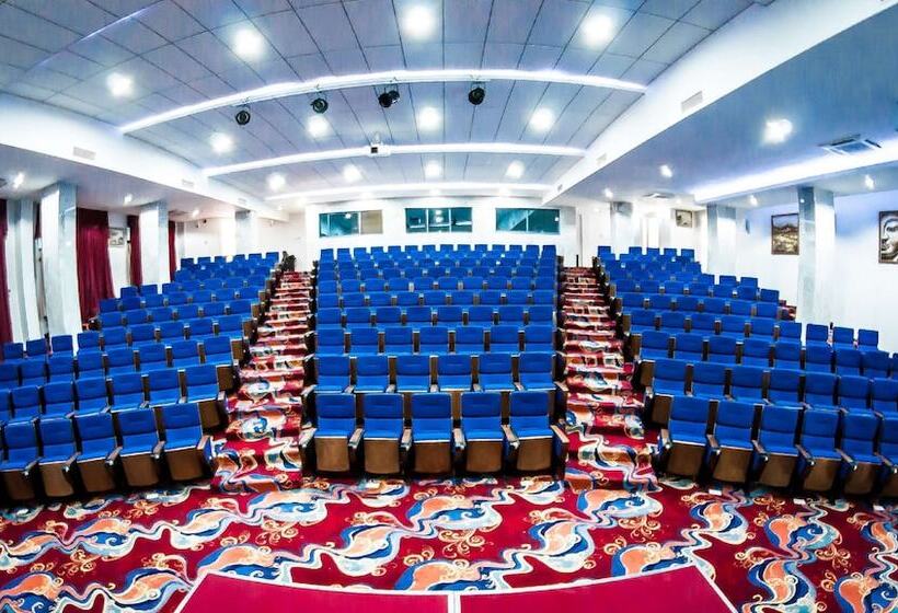 هتل Best Western Premier Accra Airport