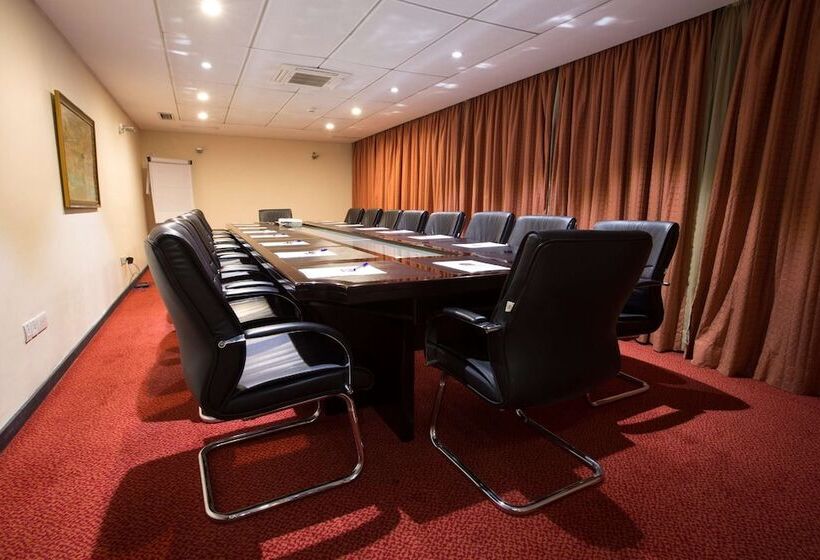 هتل Best Western Premier Accra Airport