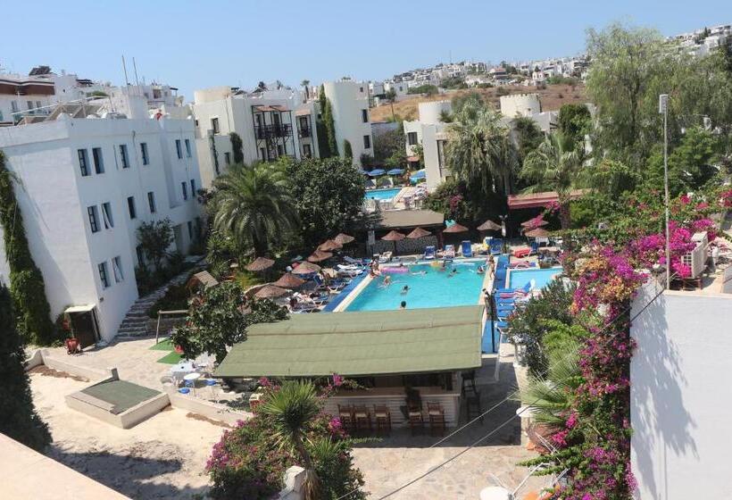 فندق Bodrum Park