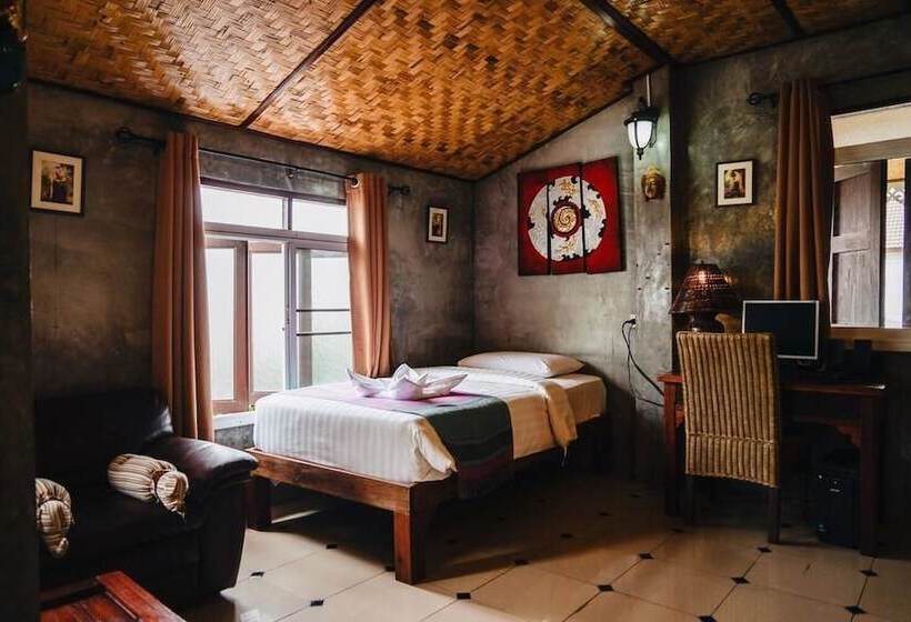 酒店 Buri Gallery House