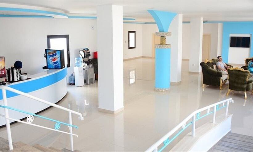 בית מלון כפרי Carina Resort