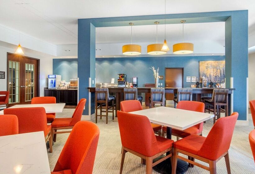 فندق Comfort Inn & Suites Brighton Denver Ne Medical Center